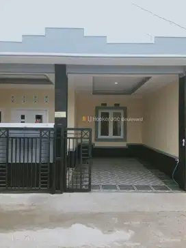 Rumah Di Perumahan Villa Mahkota Indah Tarumajaya Bekasi