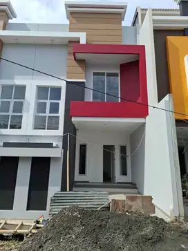 Rumah baru, 2.5 lt, shm, hdp selatan Citra Garden 1