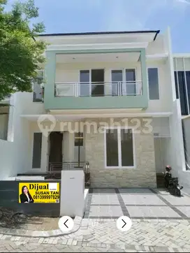 Jual Rumah Mewah 2 Lantai Perumahan Elit Royal Residence Wiyung
