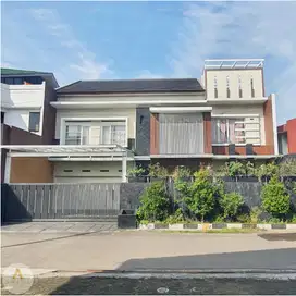 dijual rumah 2 lantai minimalis sayap batununggal buahbatu bandung