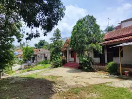 Jual Bangunan Hitung Tanah di Jalan Utama Jatinangor cocok untuk Hotel