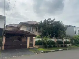 Rumah Semifurnished Di Boulevard Jalan Utama Taman Yasmin Buat Kantor