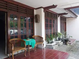 Rumah Dijual di Jl. Raden Inten II