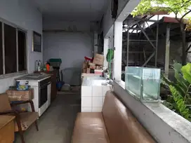 DIJUAL HUNIAN LAMA LT 470 & LB 403 ,  BELAKANG GAJAH MADA -KOTA