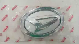 Logo Tutup Ban Serep Daihatsu Terios Silver