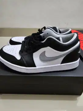 Nike AJ Low BNIB