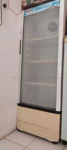 Showcase Polytron
