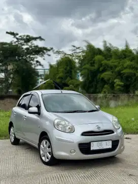 Nissan March 1.2L  Matic 2012