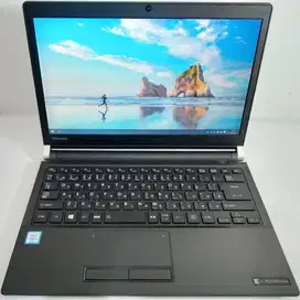 Toshiba dynabook R73 CORE  i5 gen7 RAM 16-256GB D-WKJ2