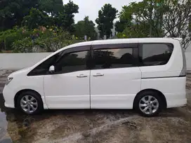 Nissan Serena 2014 Bensin