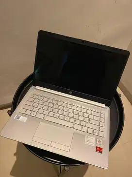 FOR SALE LAPTOP HP 14S-CF2518TU SUPER BEST PRICE
