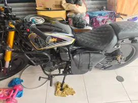 JUAL CEPAT MOTOR CUSTOM BOBBER 2012 KM BARU 200