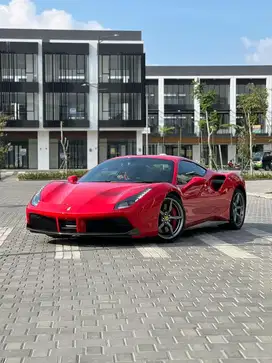 Ferari 488 GTB nik 2019 kondisi terbaik harga cash termurah