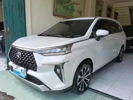 Avanza Veloz Q 1,5 AT 2023 low km, putih, Automatic