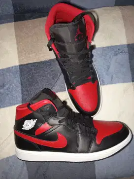 Air Jordan Ukuran 47,5