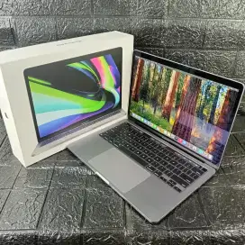MACBOOK PRO M1 8/256 Fullset box
