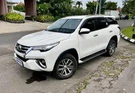 TOYOTA FORTUNER 2.4 4X2 VRZ SOLAR MATIC 2019