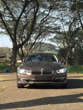 [ODO 40RB] BMW 320i F30 Luxury 2013 Low odo BU