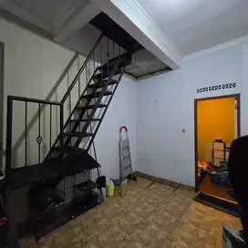 Dijual Kost Kemanggisan, Palmerah, Jakarta Barat