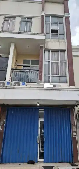Dijual Ruko Milano, Royal Palm