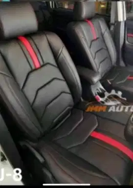 Pasang sarung jok mobil paten