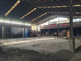 di sewakan gudang  jl semanan raya kalideres