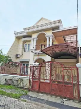 Jual Sewa Klasik Eropa Tenggilis Ubaya Surabaya Selatan