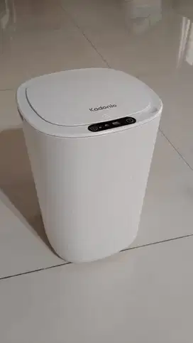 Tong sampah elektronik