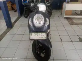 Honda SCOOPY 2023 Low Km - Maulana Motor