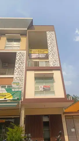 Disewakan Ruko 4 Lantai+Rooftop (2 tahun)