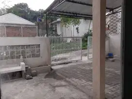 Dijual / Over kredit 190 juta. Rumah type 54/98 full bangunan.