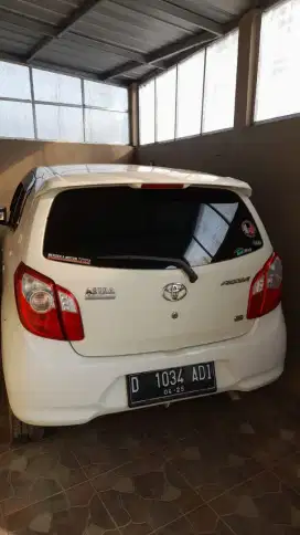 Agya g putih 2015