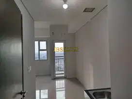 JUAL CEPAT & MURAH! Apartemen Transpark Juanda Tower Emerald - Bekasi