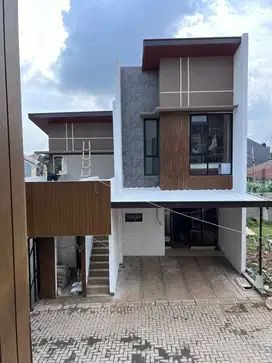 Rumah Ready 2lt full furnished di Cirendeu