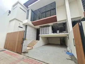 Dijual Rumah Baru Beautiful And Modern In The Gate Of 3 Houses Kemang