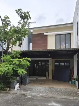 Rumah dijual siap huni graha raya