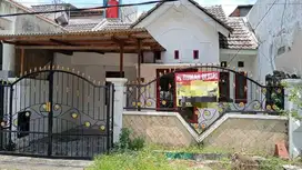 Di jual perum kedungturi permai selatan SBY dekat asrama brimob