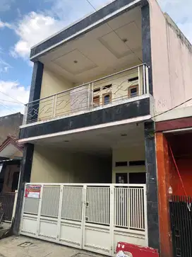 Rumah MURAH 2 lantai bagus nyaman siap huni di Soreang Indah blok F