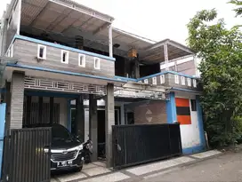 Rumah Ex Kantor di Turangga Buah Batu