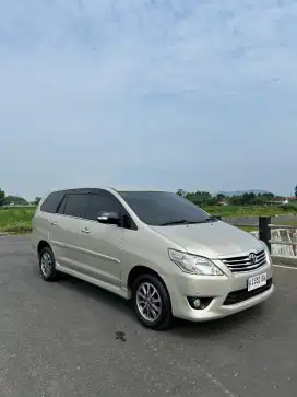 Innova V Diesel Matic