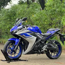 YAMAHA YZF R25 V1 ABS BIRU SILVER 2015 KM LOW PAJAK HIDUP NO MINUS