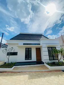 Rumah siaphuni DP 0% diapit 3 TOL(Tol Desari, Tol Limo dan Tol Krukut