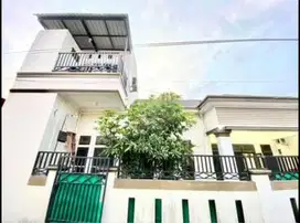 Rumah Cantik 2lt di Jl.Seroja Ringroad
