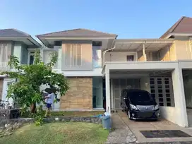 RUMAH MEWAH QUEENSTOWN CITRALAND SURABAYA SIAP PAKAI FULL FURNISHED !