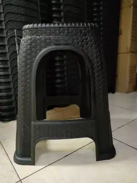 Kursi Baso / Bangku Anyam Warna Merk Tabitha