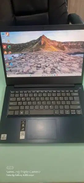Laptop Lenovo Ideapad Slim 3 intel CORE i3 ( Istimewa)