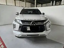 Super low km 5rban Mitsubishi New Pajero Dakar AT ( Matic ) 2024 Putih