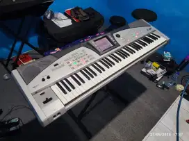 Keyboard Roland E-60