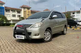 TDP 6,JT Toyota Kijang Innova 2.0 G Bensin-MT Silver 2011
