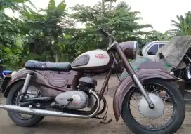 Dijual motor eropa klasik Sparta JLO 250 Twin